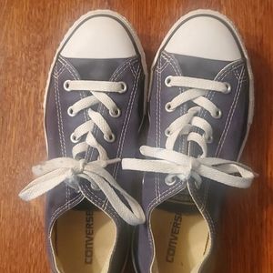 KIDS CONVERSE BIG KID SIZE 3